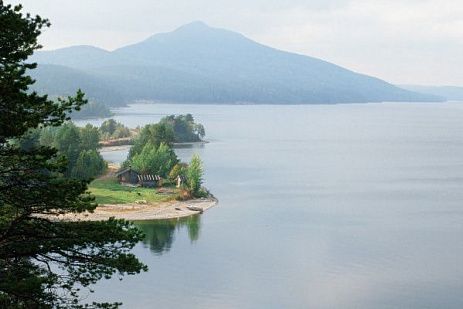 Рыболовный тур в Карелию на "Избу Кузьмича" 